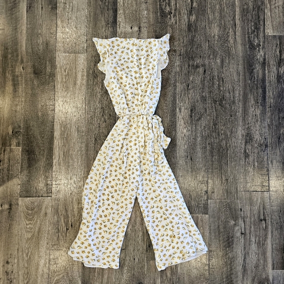 Floral Romper from Vici - Picture 4 of 4